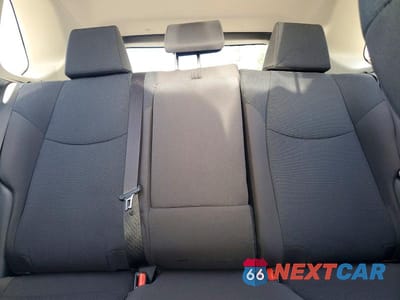 Zdjęcie 10 z 14 samochodu: 2021 TOYOTA RAV4 LE VIN:JTMH1RFV1MD071925 - miniatura