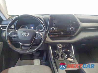 Zdjęcie 9 z 14 samochodu: 2022 TOYOTA HIGHLANDER LE VIN:5TDBZRBH9NS577099 - miniatura