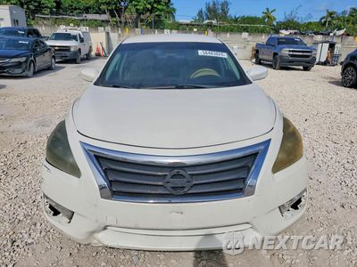 Piąte zdjęcie samochodu w środku: 2014 NISSAN ALTIMA 2.5 S VIN:1N4AL3AP6EC176460 - miniatura