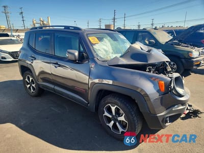 Czwarte zdjęcie samochodu z boku: 2021 JEEP RENEGADE TRAILHAWK VIN:ZACNJDC1XMPM24538 - miniatura