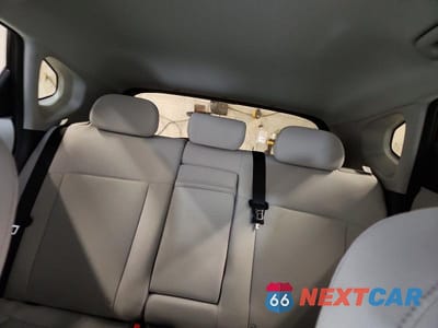 Zdjęcie 10 z 14 samochodu: 2024 HYUNDAI KONA SEL VIN:KM8HC3AB6RU039222 - miniatura