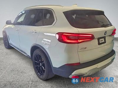 Trzecie zdjęcie samochodu z tyłu: 2019 BMW X5 XDRIVE40I VIN:5UXCR6C50KLL11909 - miniatura