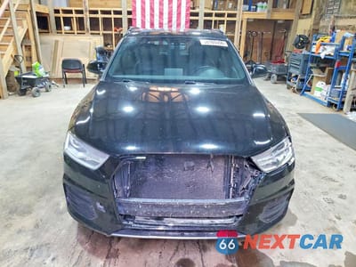 Piąte zdjęcie samochodu w środku: 2016 AUDI Q3 PREMIUM PLUS VIN:WA1EFCFS8GR008264 - miniatura