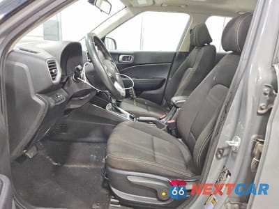 Zdjęcie 7 z 13 samochodu: 2020 HYUNDAI VENUE SEL VIN:KMHRC8A30LU038083 - miniatura