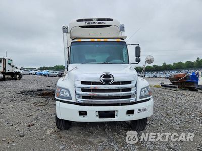 Piąte zdjęcie samochodu w środku: 2020 HINO 258/268 REFRIGERATED BOX TRUCK VIN:5PVNJ8JRXL5S51985 - miniatura