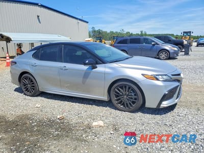 Czwarte zdjęcie samochodu z boku: 2024 TOYOTA CAMRY XSE VIN:4T1K61AK7RU259714 - miniatura