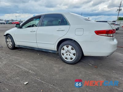 Drugie zdjęcie samochodu z przodu: 2004 HONDA ACCORD LX VIN:1HGCM66304A036925 - miniatura