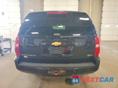 Zdjęcie 6 z 13 samochodu: 2012 CHEVROLET SUBURBAN K1500 LT VIN:1GNSKJE77CR103289 - miniatura