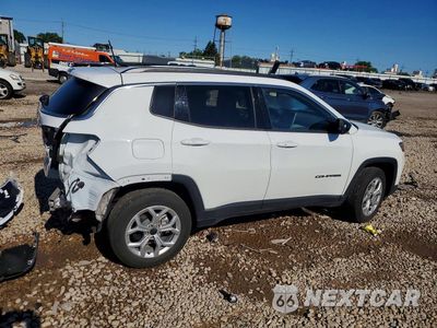 Trzecie zdjęcie samochodu z tyłu: 2025 JEEP COMPASS LATITUDE VIN:3C4NJDBN1ST577595 - miniatura
