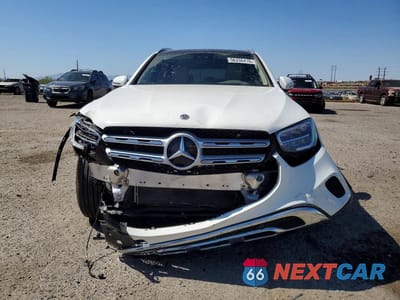Piąte zdjęcie samochodu w środku: 2022 MERCEDES-BENZ GLC 300 4MATIC VIN:W1N0G8EB9NV330646 - miniatura