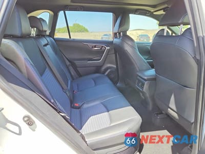 Zdjęcie 11 z 13 samochodu: 2024 TOYOTA RAV4 XSE VIN:JTME6RFV8RD566294 - miniatura