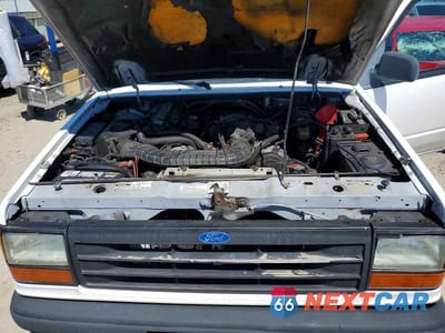 Zdjęcie 12 z 13 samochodu: 1994 FORD EXPLORER VIN:1FMDU34XBRUB47926 - miniatura
