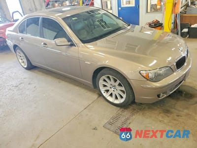 Czwarte zdjęcie samochodu z boku: 2006 BMW 750 I VIN:WBAHL83556DT02687 - miniatura