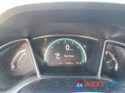 Zdjęcie 9 z 12 samochodu: 2018 HONDA CIVIC EX VIN:2HGFC2F75JH503944 - miniatura