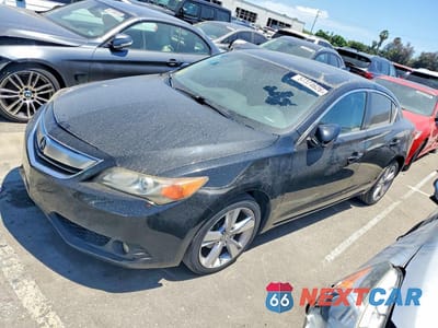 2013 ACURA ILX 20 PREMIUM 19VDE1F55DE007575 - główne zdjęcie licytacji z USA - miniatura