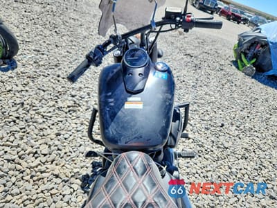 Zdjęcie 6 z 10 samochodu: 2022 HONDA VT750 C2B VIN:JH2RC5377NK200784 - miniatura