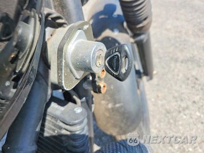 Zdjęcie 8 z 9 samochodu: 2014 TRIUMPH MOTORCYCLE BONNEVILLE T100 VIN:SMT910K10ET624852 - miniatura