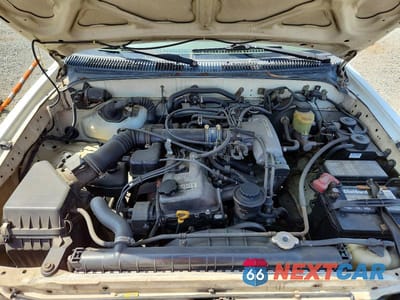 Zdjęcie 11 z 13 samochodu: 1996 TOYOTA TACOMA XTRACAB VIN:4TAWM72N0TZ100465 - miniatura