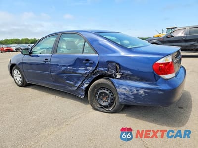 Drugie zdjęcie samochodu z przodu: 2005 TOYOTA CAMRY LE VIN:4T1BE32KX5U420399 - miniatura