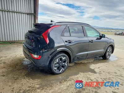 Trzecie zdjęcie samochodu z tyłu: 2023 KIA NIRO WIND VIN:KNDCR3L13P5026467 - miniatura