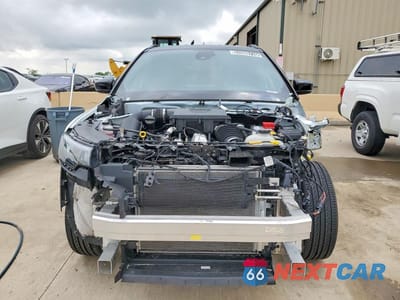 Piąte zdjęcie samochodu w środku: 2025 JEEP COMPASS LIMITED VIN:3C4NJDCN9ST621325 - miniatura