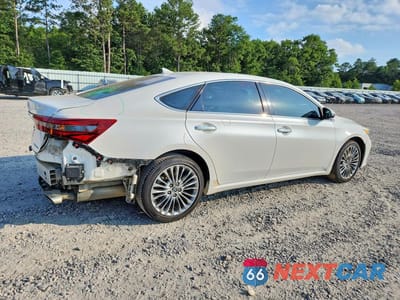 Trzecie zdjęcie samochodu z tyłu: 2016 TOYOTA AVALON LIMITED VIN:4T1BK1EB5GU203001 - miniatura