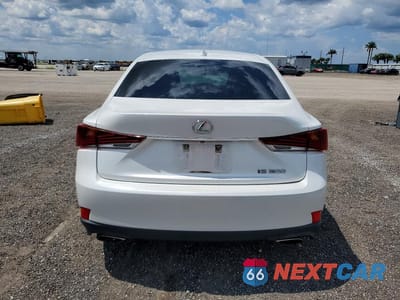 Zdjęcie 6 z 12 samochodu: 2018 LEXUS IS 300 VIN:JTHBA1D23J5071879 - miniatura