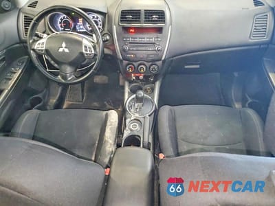Zdjęcie 8 z 14 samochodu: 2013 MITSUBISHI OUTLANDER SPORT ES VIN:4A4AR3AU3DE020323 - miniatura