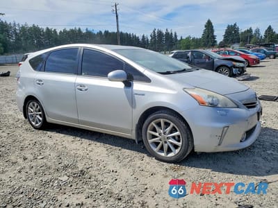 Czwarte zdjęcie samochodu z boku: 2012 TOYOTA PRIUS V FIVE VIN:JTDZN3EU9C3080360 - miniatura
