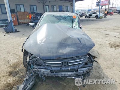 Piąte zdjęcie samochodu w środku: 2014 HONDA ACCORD LX VIN:1HGCR2F35EA222729 - miniatura
