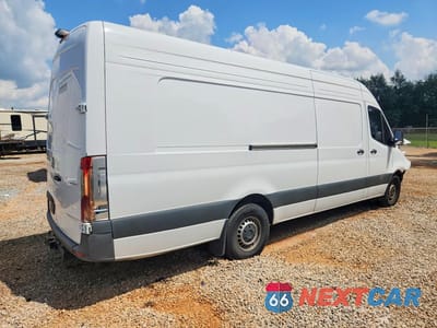 Trzecie zdjęcie samochodu z tyłu: 2025 MERCEDES-BENZ SPRINTER 2500 DELIVERY VAN VIN:W1Y4NDHY1ST196709 - miniatura