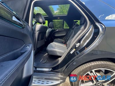 Zdjęcie 14 z 14 samochodu: 2018 MERCEDES-BENZ GLE 43 AMG VIN:4JGDA6EB8JA995601 - miniatura