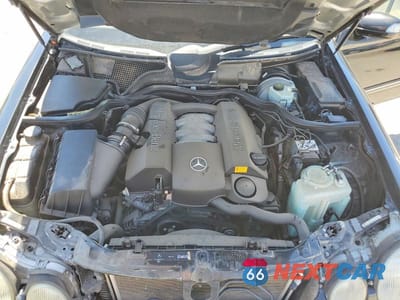 Zdjęcie 11 z 12 samochodu: 2002 MERCEDES-BENZ E 320 4MATIC VIN:WDBJF82J62X072000 - miniatura