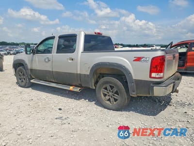 Drugie zdjęcie samochodu z przodu: 2008 GMC SIERRA K1500 VIN:2GTEK13M481151346 - miniatura