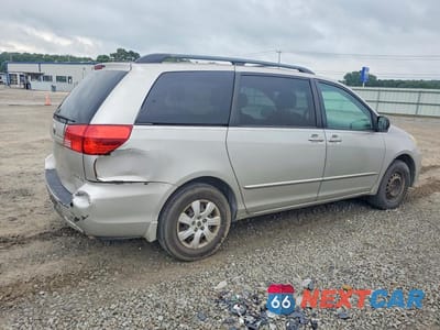Trzecie zdjęcie samochodu z tyłu: 2004 TOYOTA SIENNA LE 7 PASSENGER VIN:5TDZA23CX4S018210 - miniatura