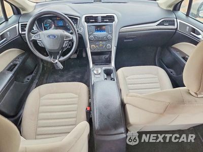 Zdjęcie 8 z 12 samochodu: 2018 FORD FUSION S VIN:3FA6P0G78JR145867 - miniatura