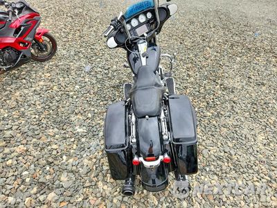 Zdjęcie 6 z 9 samochodu: 2017 HARLEY-DAVIDSON FLHXS STREET GLIDE SPECIAL VIN:1HD1KRC33HB659228 - miniatura
