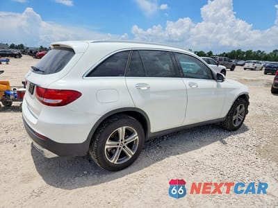 Trzecie zdjęcie samochodu z tyłu: 2019 MERCEDES-BENZ GLC 300 VIN:WDC0G4JBXK1005541 - miniatura