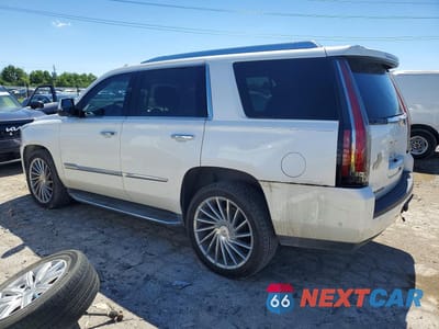 Drugie zdjęcie samochodu z przodu: 2017 CADILLAC ESCALADE VIN:1GYS3AKJ7HR352652 - miniatura
