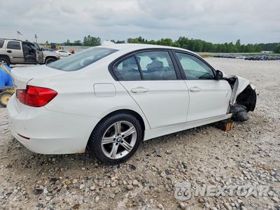 Trzecie zdjęcie samochodu z tyłu: 2015 BMW 328 XI SULEV VIN:WBA3B5G5XFNS15951 - miniatura