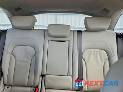 Zdjęcie 10 z 13 samochodu: 2010 AUDI Q5 PREMIUM PLUS VIN:WA1LKAFP0AA022751 - miniatura