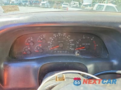 Zdjęcie 9 z 12 samochodu: 2004 FORD F650 SUPER DUTY VIN:3FRNX65R14V685508 - miniatura