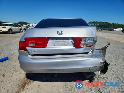 Zdjęcie 6 z 12 samochodu: 2005 HONDA ACCORD LX VIN:3HGCM56405G704194 - miniatura