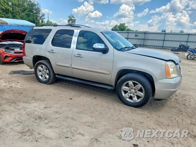 Czwarte zdjęcie samochodu z boku: 2009 GMC YUKON SLT VIN:1GKFK33049R156606 - miniatura