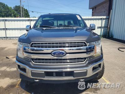 Piąte zdjęcie samochodu w środku: 2018 FORD F150 SUPERCREW VIN:1FTEW1EG1JKD97238 - miniatura