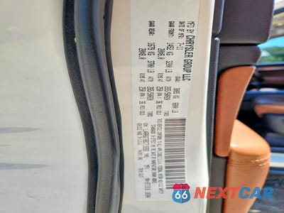 Zdjęcie 13 z 13 samochodu: 2011 JEEP GRAND CHEROKEE OVERLAND VIN:1J4RR6GT8BC719282 - miniatura