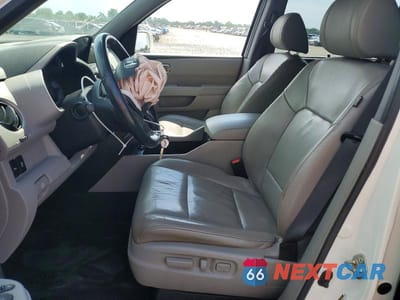 Zdjęcie 7 z 13 samochodu: 2015 HONDA PILOT TOURING VIN:5FNYF3H99FB023020 - miniatura