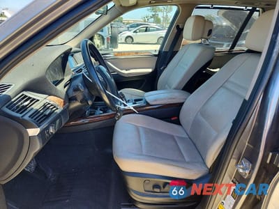 Zdjęcie 7 z 13 samochodu: 2012 BMW X5 XDRIVE35I VIN:5UXZV4C53CL987623 - miniatura