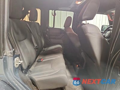Zdjęcie 11 z 13 samochodu: 2016 JEEP WRANGLER UNLIMITED SAHARA VIN:1C4BJWEG9GL239716 - miniatura