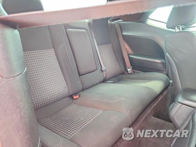 Zdjęcie 10 z 12 samochodu: 2016 DODGE CHALLENGER SXT VIN:2C3CDZAG6GH300265 - miniatura